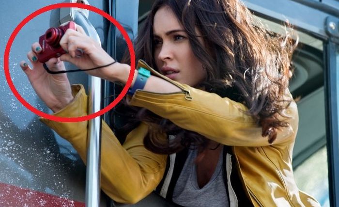Movie Mistakes That You Probably Missed The First Time (15 pics)