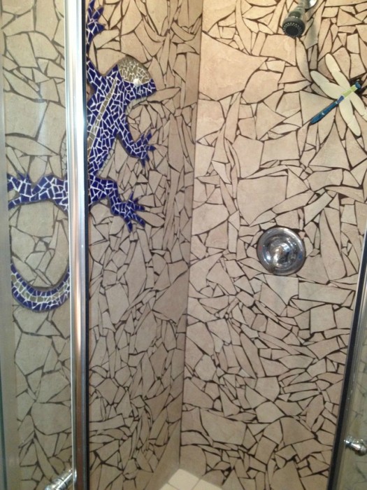 He Broke His Tile Then Put It Back Together To Make Something Awesome (9 pics)