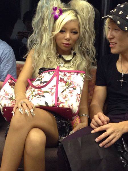 Acid Picdump (102 pics)