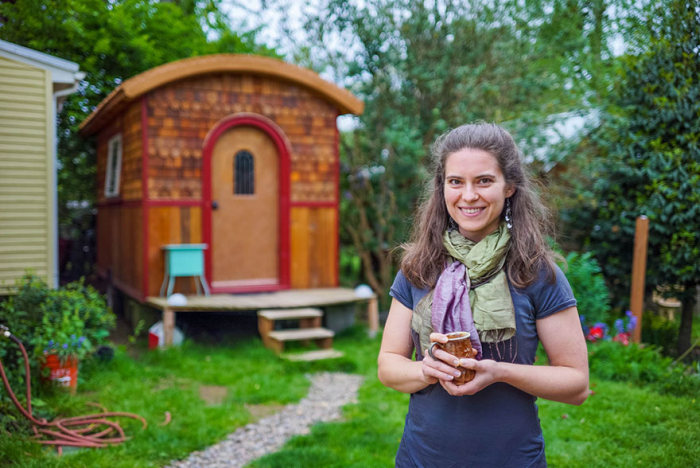 These People Live In Tiny Houses That Are Really Awesome (26 pics)