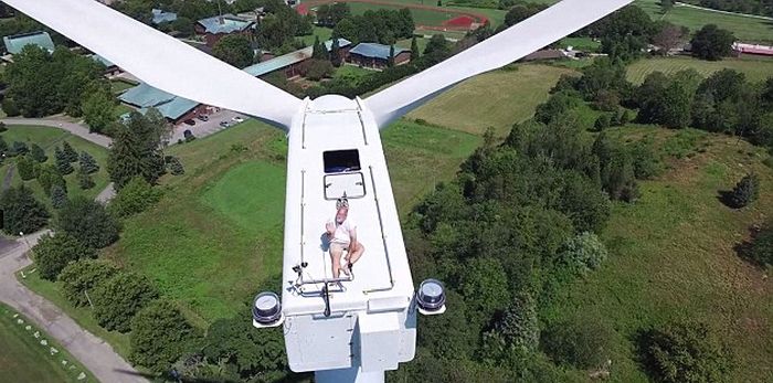 wind_turbine_06.jpg