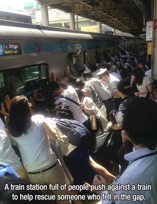 Faith In Humanity Restored (25 pics)
