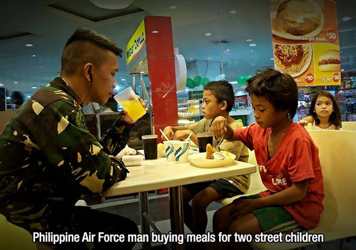 Faith In Humanity Restored (25 pics)