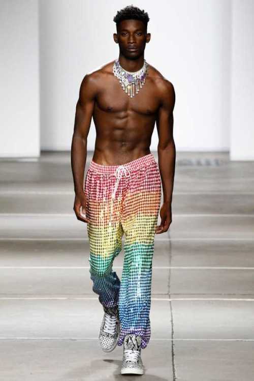 New Fashion (22 pics)