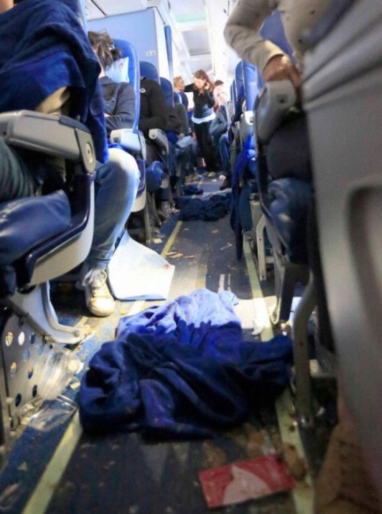 Aftermath Of The Turbulence (12 pics)