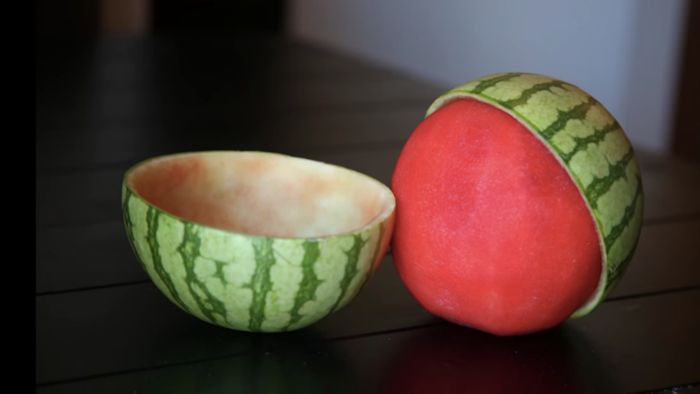 How To Skin A Watermelon (10 pics)