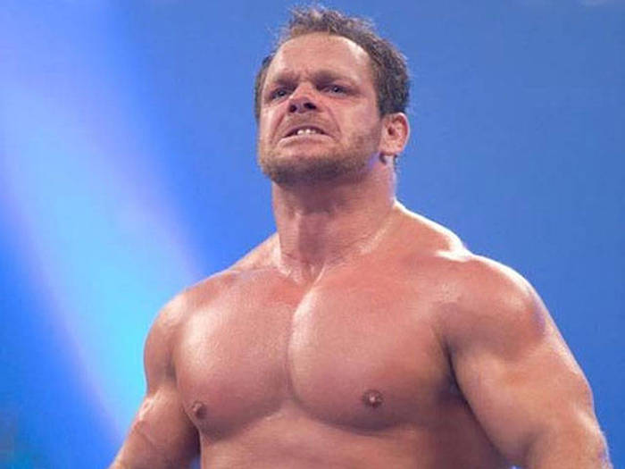 Pro Wrestlers That Died Too Young (26 pics)