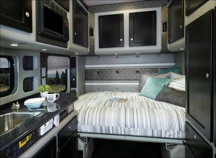 Modern Trucks (9 pics)