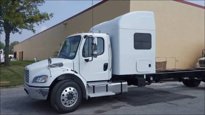 Modern Trucks (9 pics)