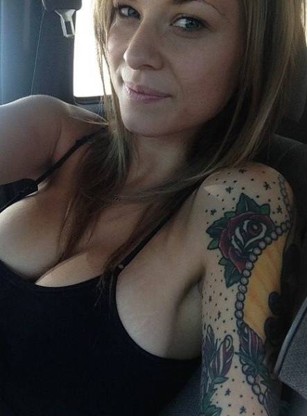 Tattooed Girls (63 pics) Tattooed Girls (63 pics)