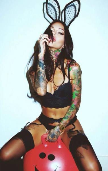 Tattooed Girls (63 pics)