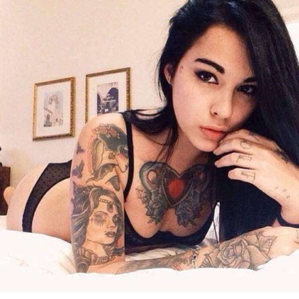 Tattooed Girls (63 pics)