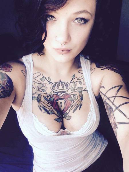 Tattooed Girls (63 pics)