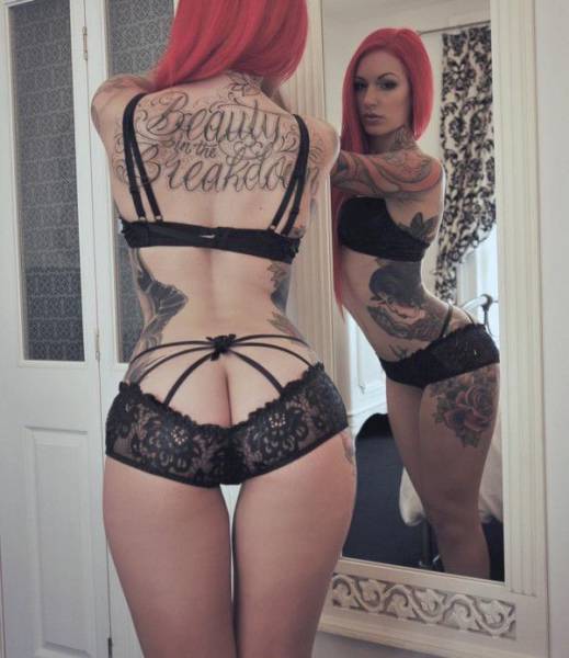 Tattooed Girls (63 pics)