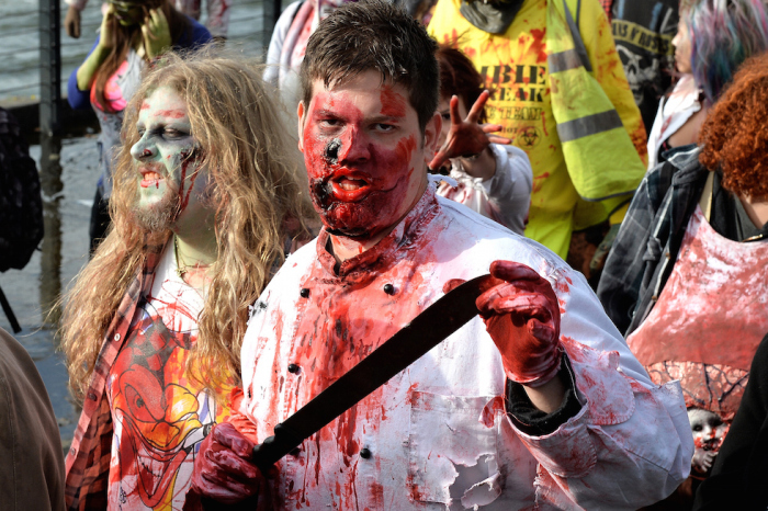 Zombie Parade in Duesseldorf, Germany (18 pics)