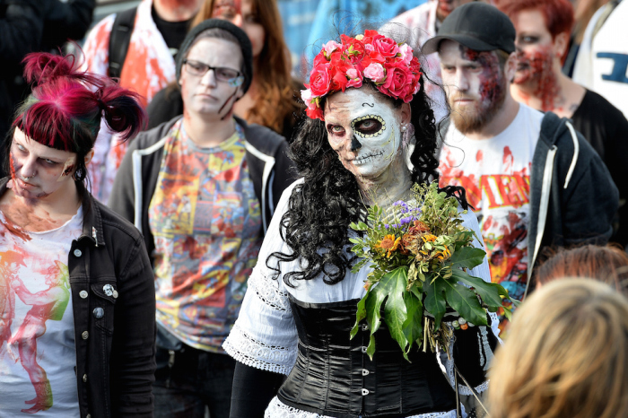 Zombie Parade in Duesseldorf, Germany (18 pics)