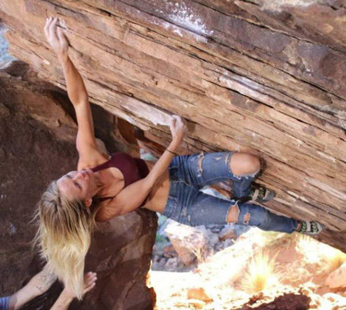 Sexy Rock Climbing Girls That Are Too Hot To Handle (39 pics)
