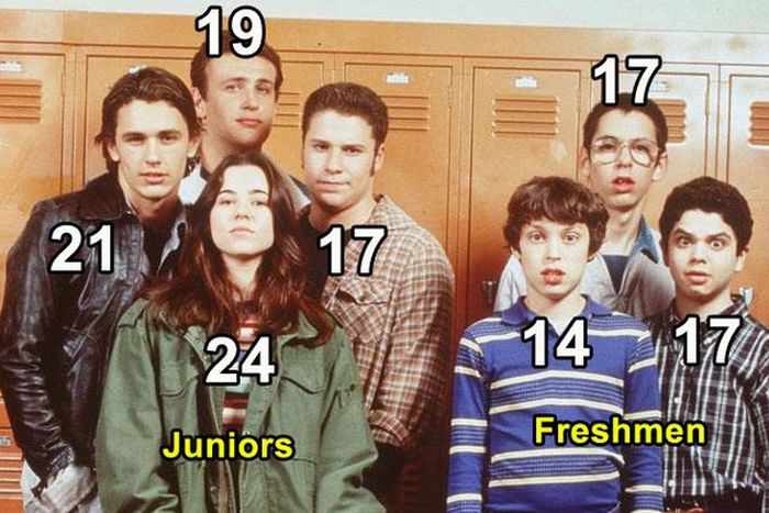 These Actors Were Way Too Old To Play High Schoolers (9 pics)