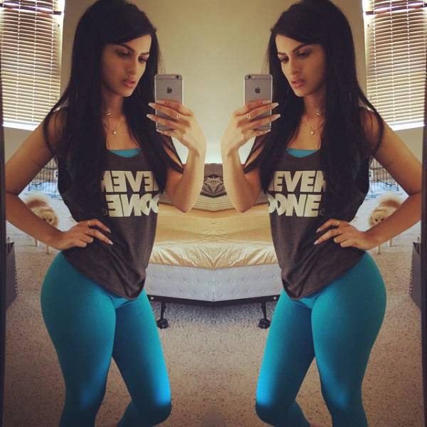 Girls Always Look Drop Dead Gorgeous In Yoga Pants (62 pics)