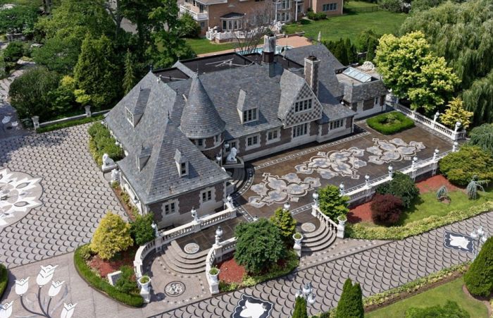 Long Island Mansion Inspired By The Great Gatsby On The Market For $100 Million (19 pics)