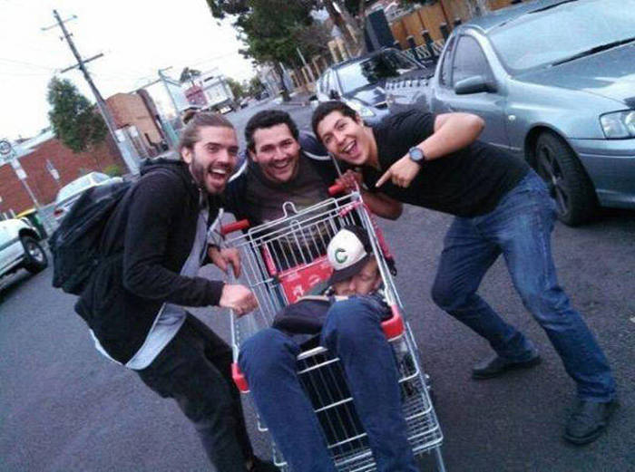 Drunk People That Know How To Be Awesome And Funny (35 pics)