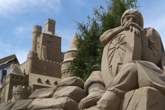 You Can Spend A Night In This Giant 60 Room Sand Castle (10 pics)