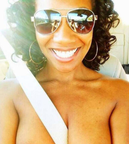 Strapped Boobs Keep A Perfect Chest In Place (41 pics)