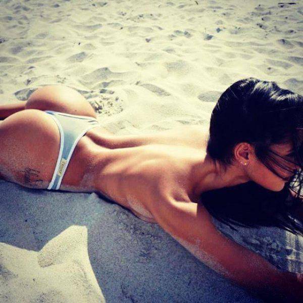 Beautiful Butts Come In All Shapes And Sizes (69 pics)