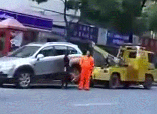 These Jerks Got Hit With Some Instant Karma And Never Saw It Coming (13 gifs)