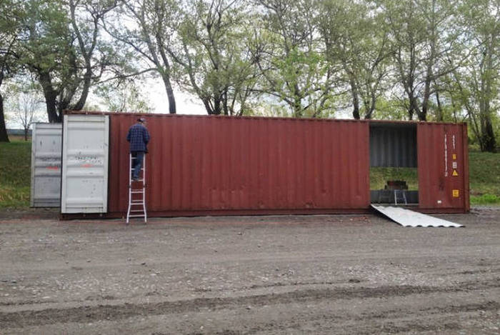 Man Builds Impressive Home Out Of Shipping Containers (18 pics)