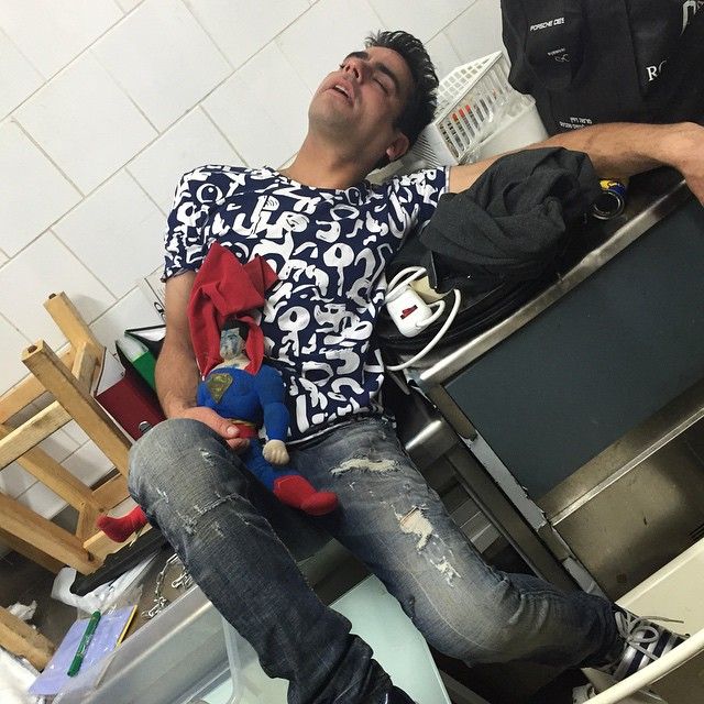Meet The Alcoholic Boss That Falls Asleep In Awkward Places (17 pics)