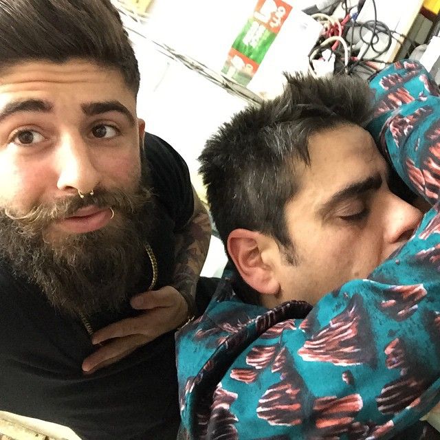 Meet The Alcoholic Boss That Falls Asleep In Awkward Places (17 pics)