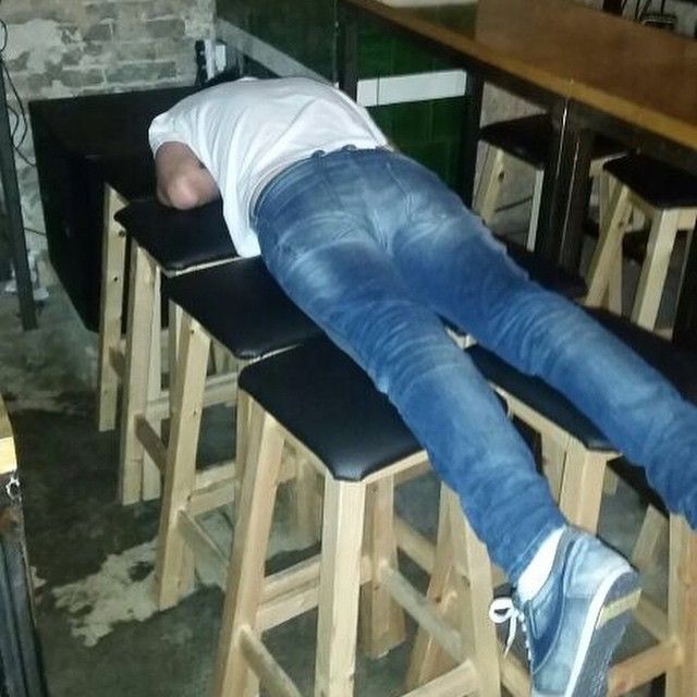 Meet The Alcoholic Boss That Falls Asleep In Awkward Places (17 pics)