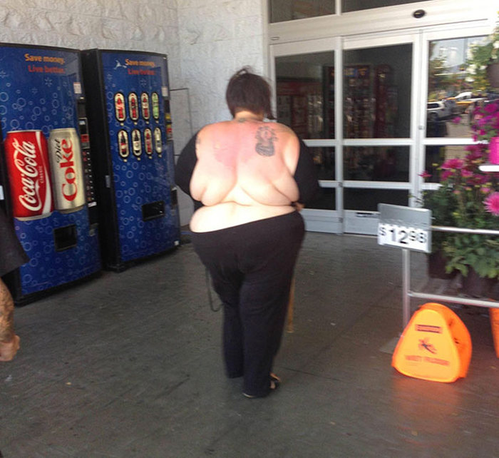 Walmart Shoppers Are A Special Breed Of People (27 pics)