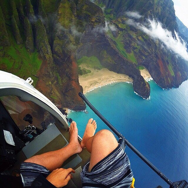 People Who Went To Great Lengths To Take Extreme Selfies (29 pics)