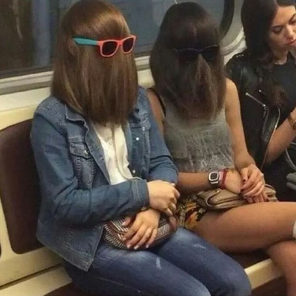 You Just Never Know What You're Going To See On The Moscow Metro (45 pics)