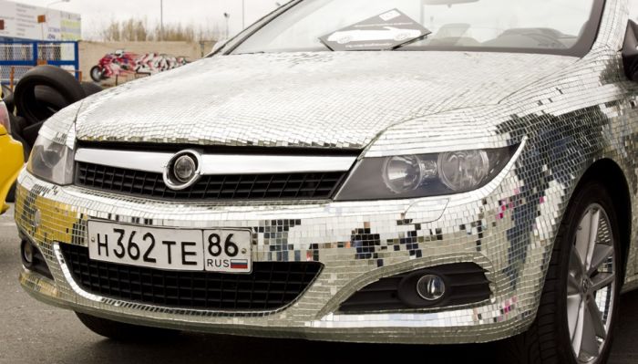 Cool Car Is Covered Completely With Mirrors (15 pics)