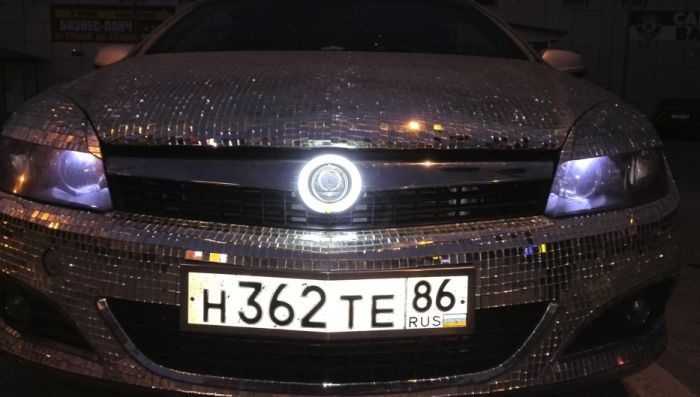 Cool Car Is Covered Completely With Mirrors (15 pics)