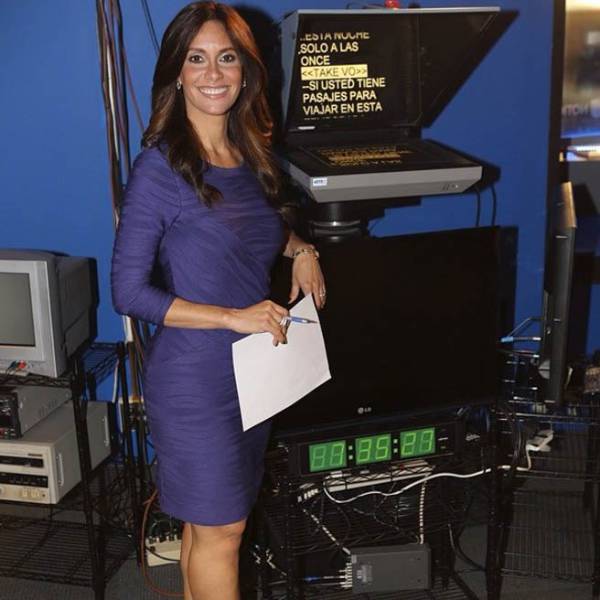 Latina Weather Girls Are So Hot They Sizzle (15 pics)