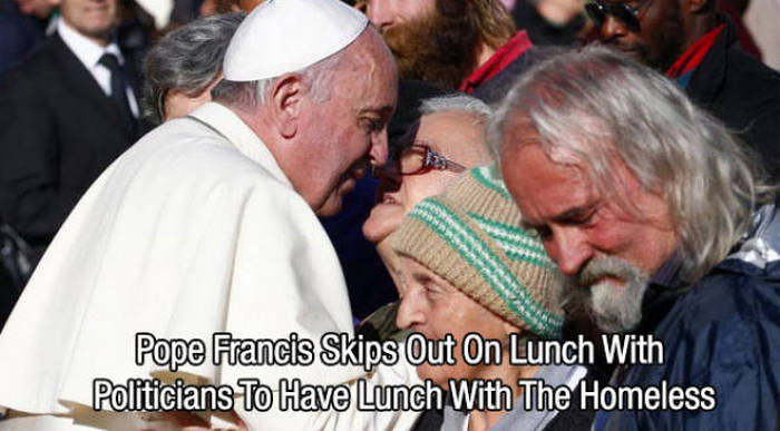 Pictures That Prove Pope Francis Is A Real Saint (26 pics)