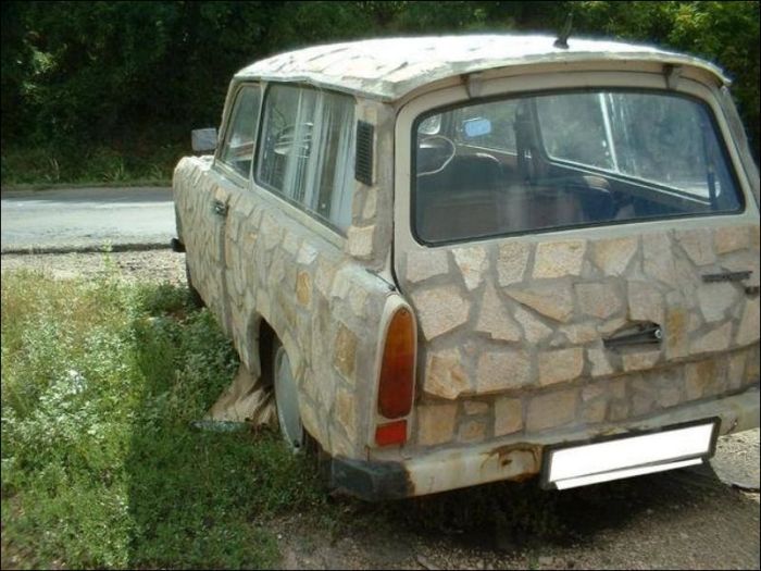 Car Made Out Of Stone Is Unlike Anything You've Ever Seen (2 pics)