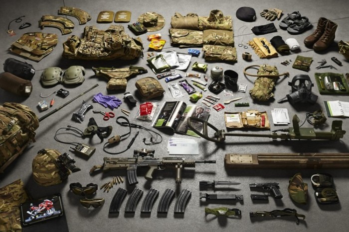 Tom Atkinson Presents Soldier Kits From Back In The Day And Today (13 pics)