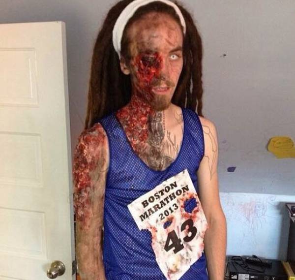 Halloween Costumes That Are Sure To Offend Everyone (53 pics)