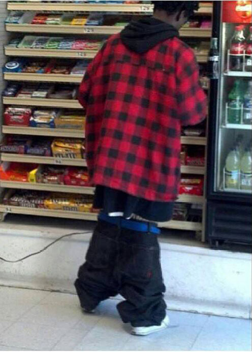 Sagging Pants Is The Worst Fashion Trend Of All Time (18 pics)