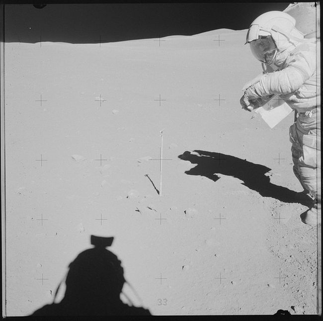 More Than 8,400 Pictures From The Apollo Missions Have Been Released Online (36 pics)