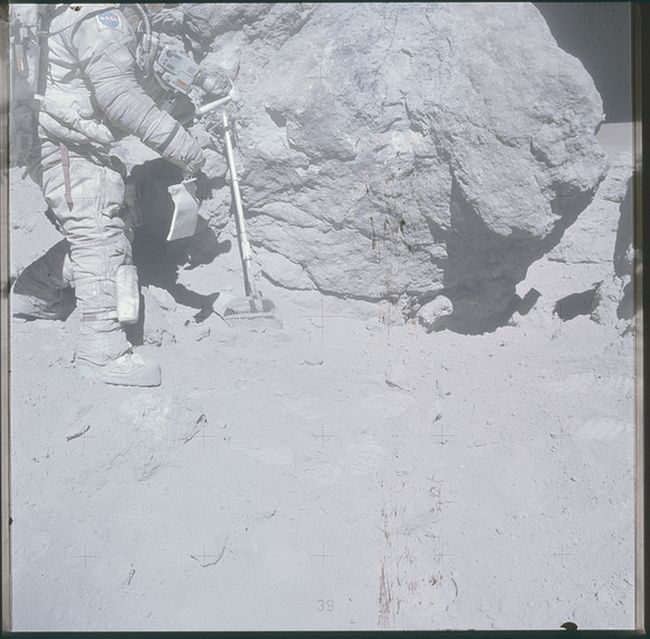 More Than 8,400 Pictures From The Apollo Missions Have Been Released Online (36 pics)