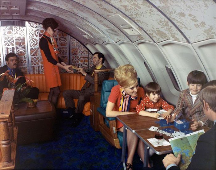 This Is What First Class Looked Like In The 50s (10 pics)