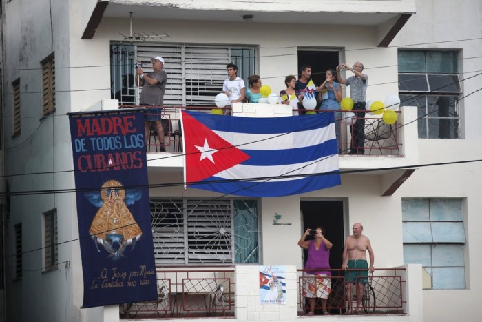 An On The Ground Look At What Life Is Like In Cuba (37 pics)