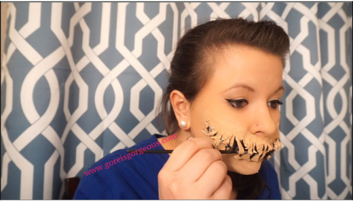 Creepy Halloween Makeup Tutorial From Start To Finish (20 pics)