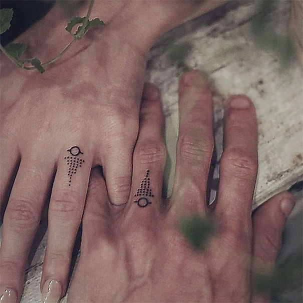 These Brave Couples Decided To Ditch The Wedding Rings And Get Tattoos Instead (25 pics)